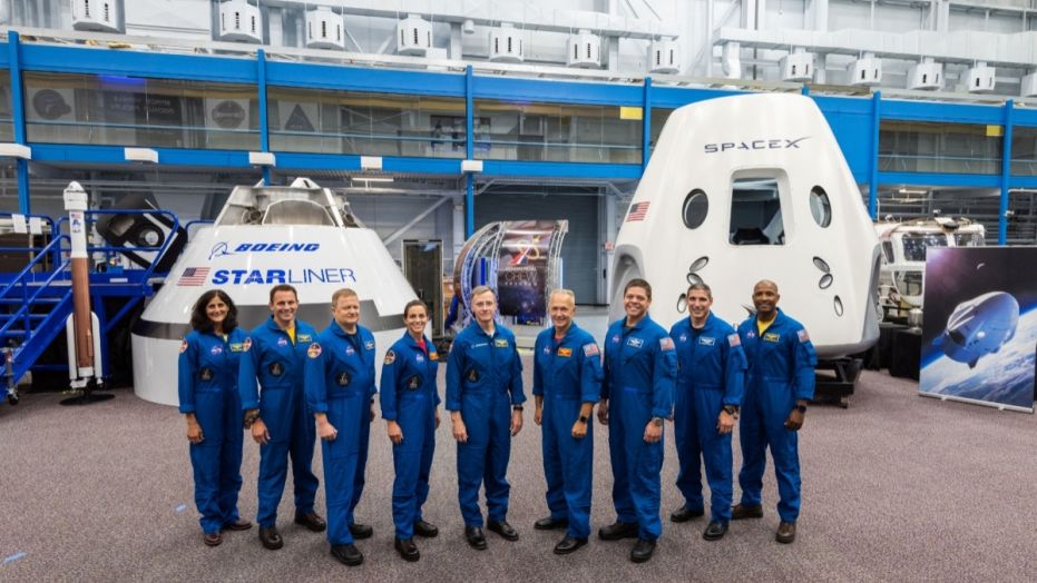9 Astronauts Set to #LaunchAmerica