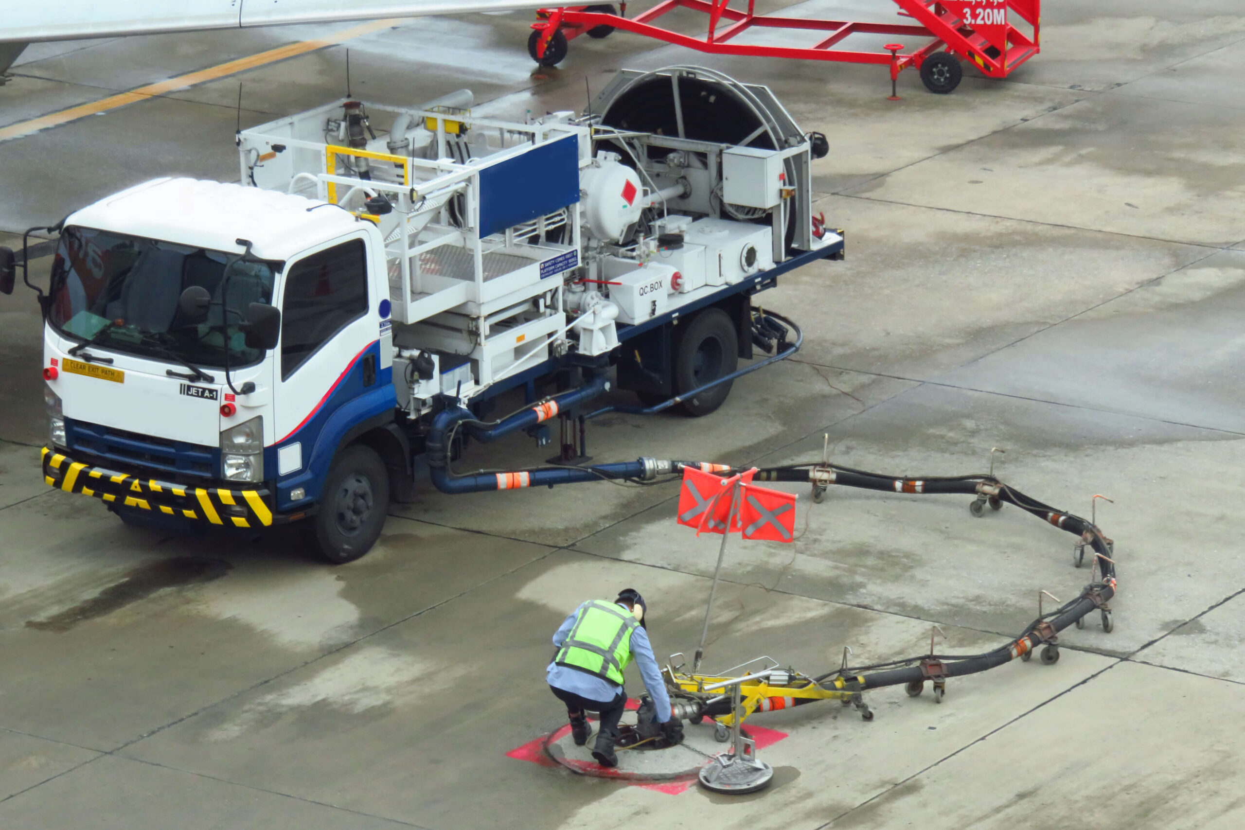 Aircraft Refueler
