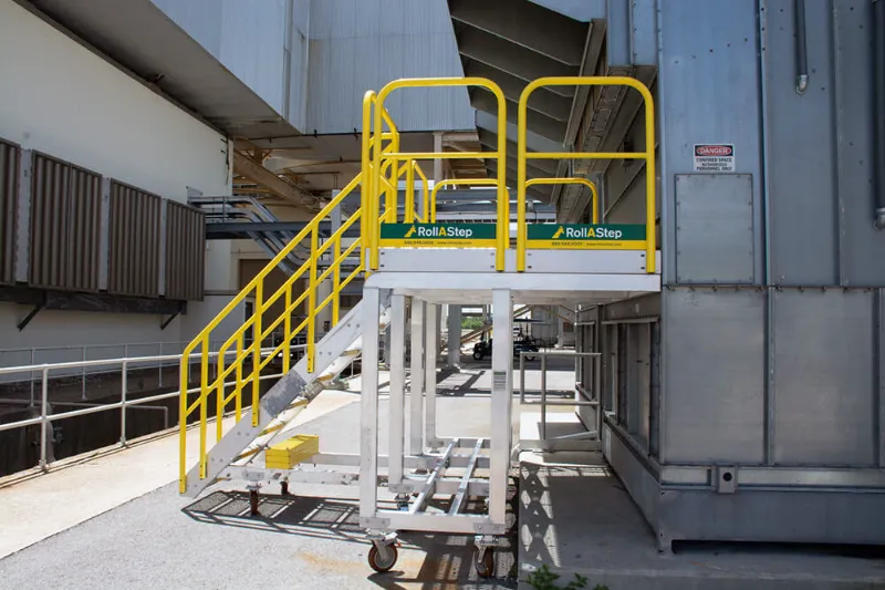 Rolling Metal Stair Platforms