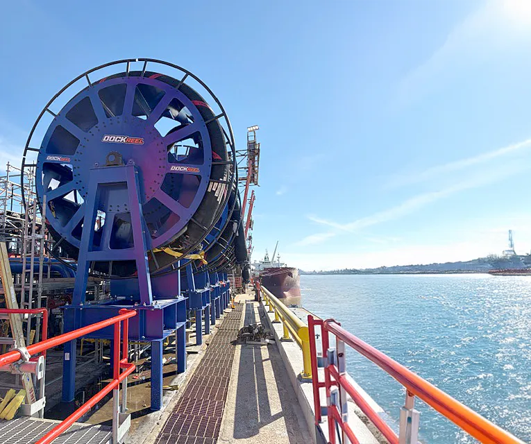 DockReel Installation – Mississippi River