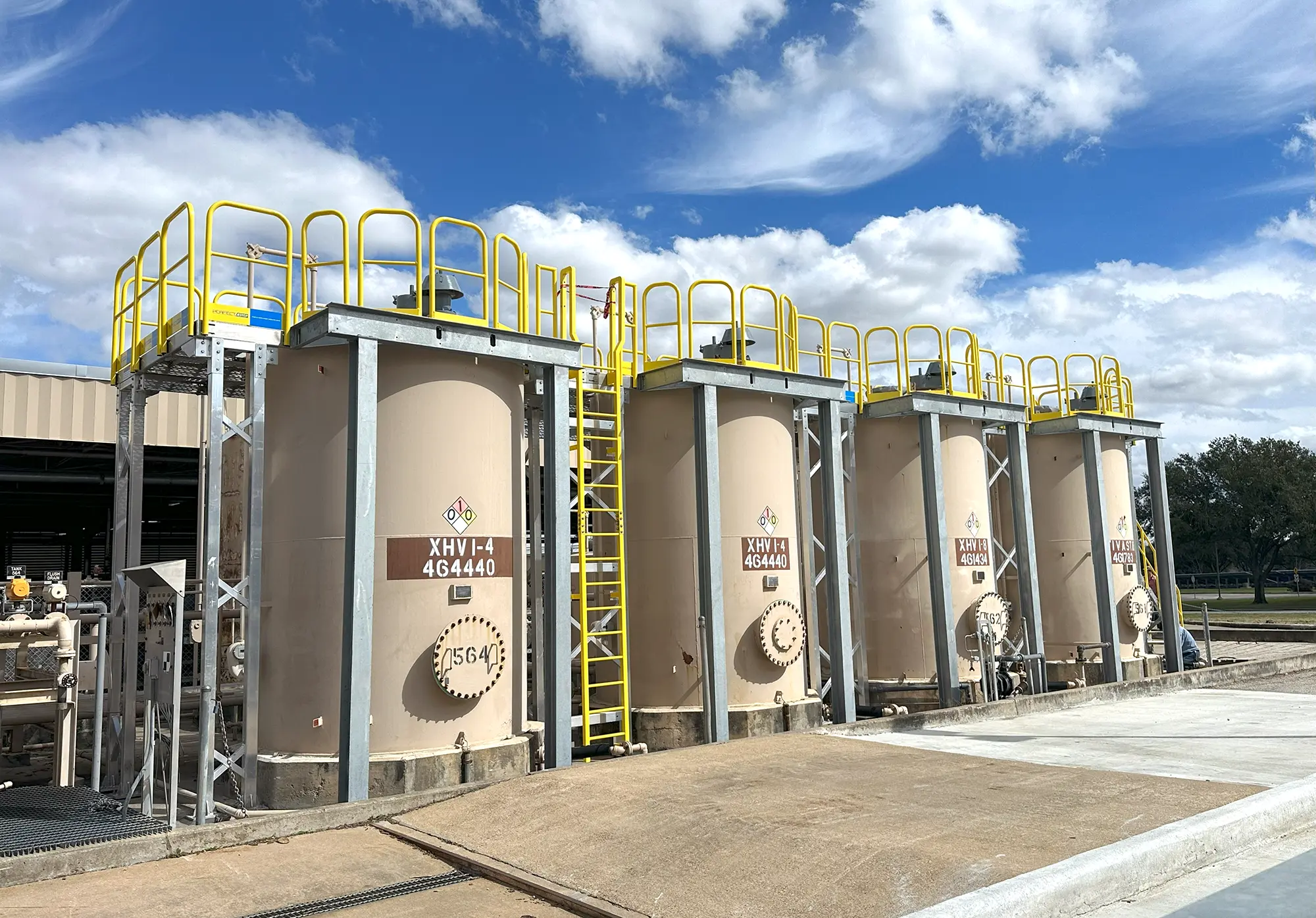 ErectaStep Installation Improves Safe Valve and Maintenance Access at Houston Fuel Terminal