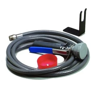 Hand-Held-Drench-Hose-Eyewash-Units–300×295