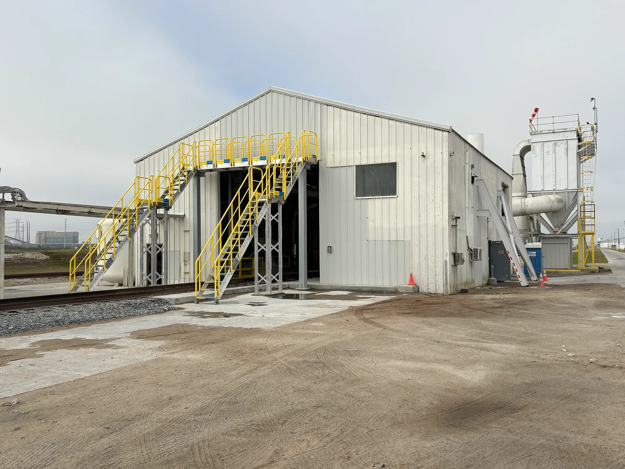 Rail Crossover Install at Fertilizer Production Facility