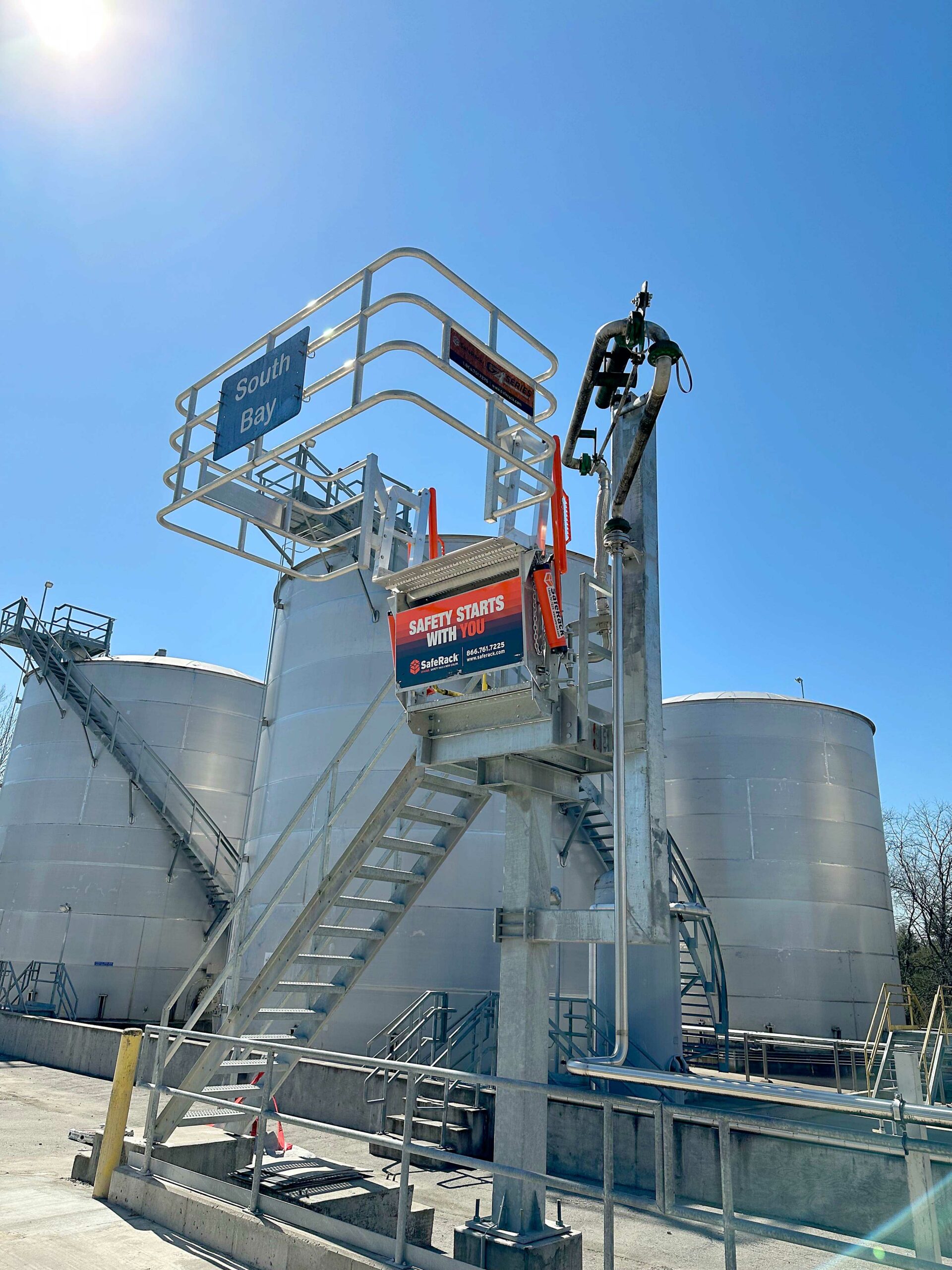 Gangway installation for top loading in New Albany Indiana