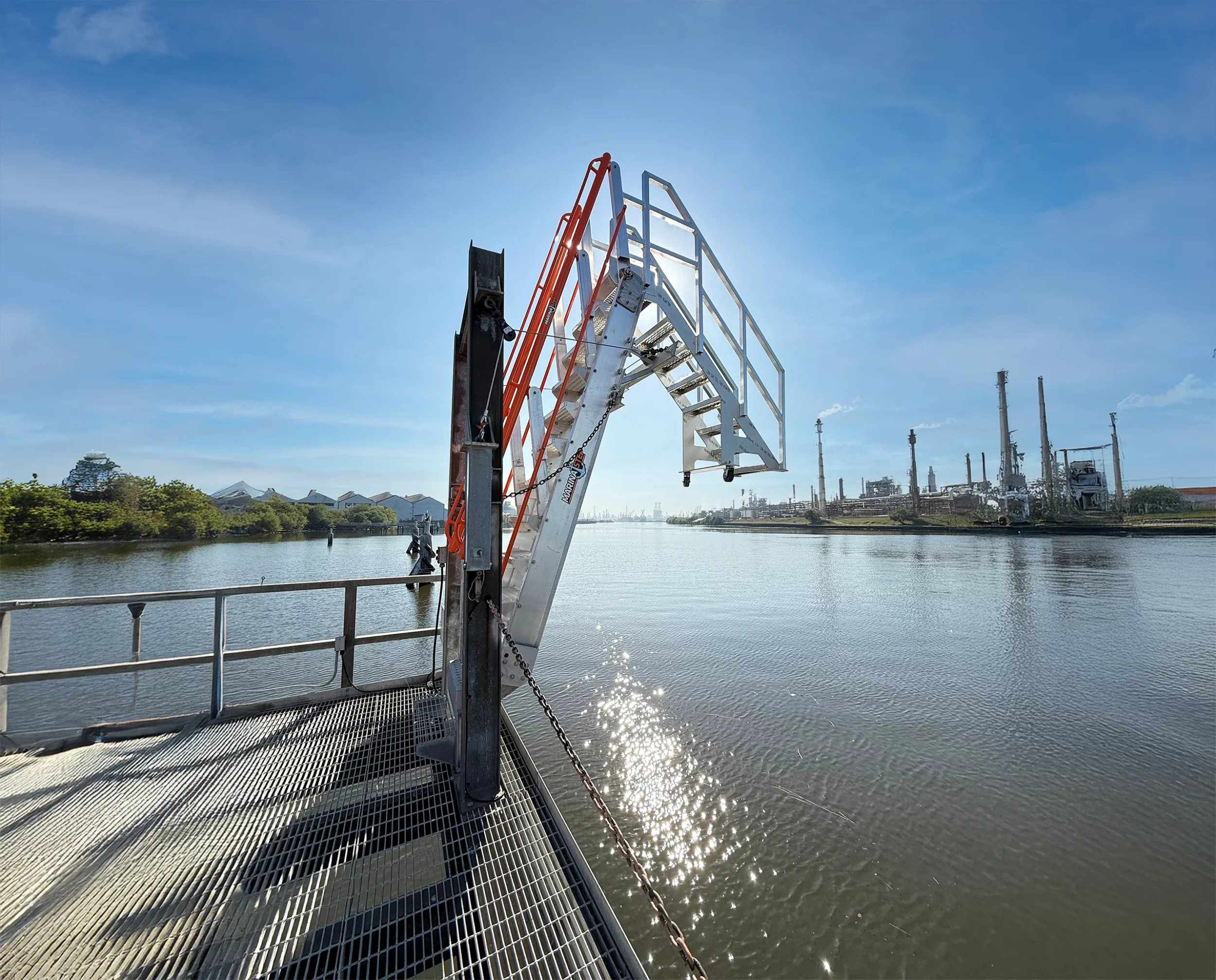 MarinaStep SAS Dock Installation