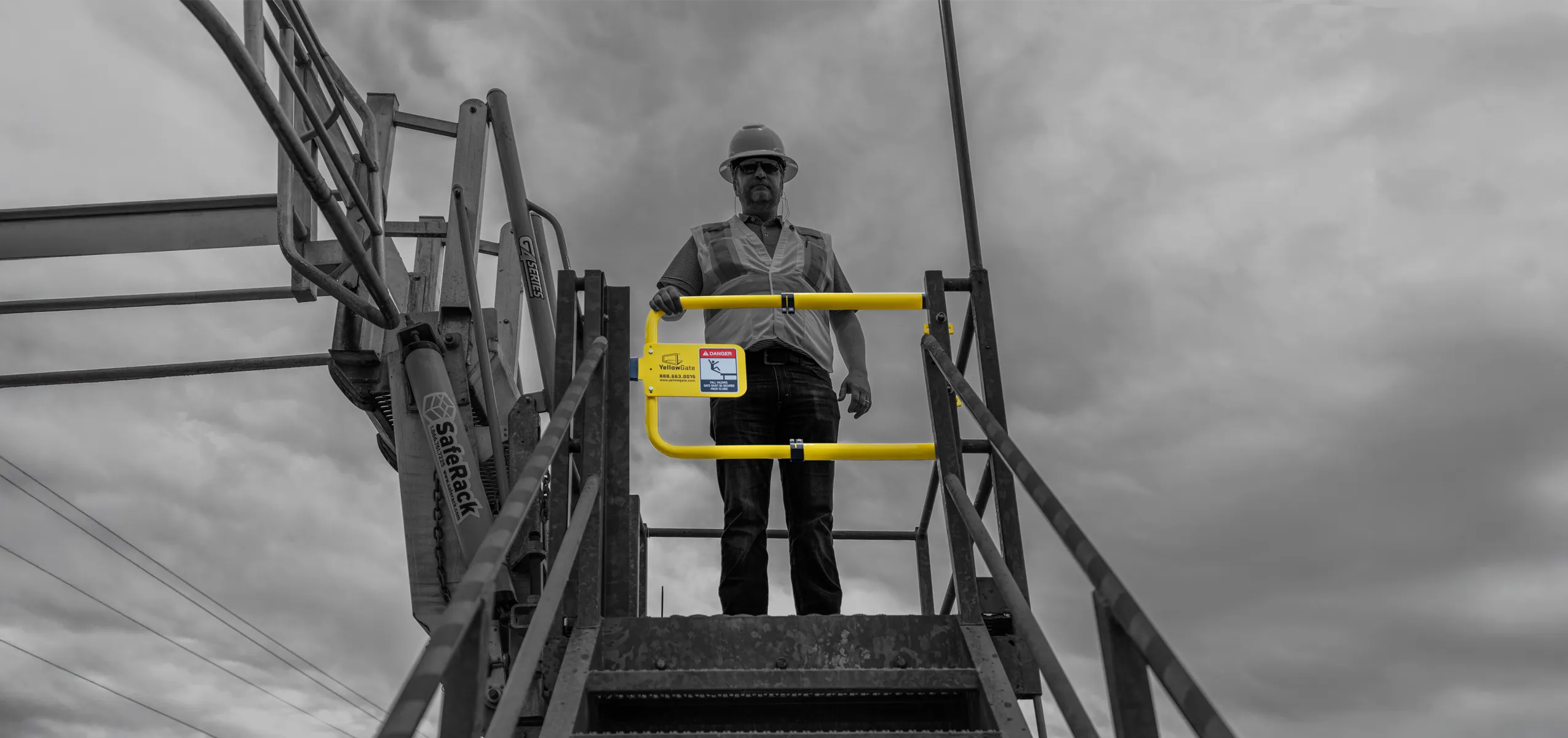 yellowgate swing gate banner